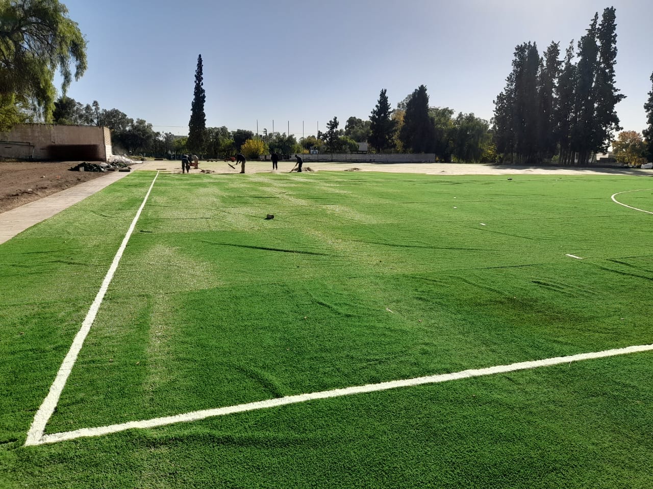 El Club Mendoza de Regatas inaugura su nueva cancha de hockey